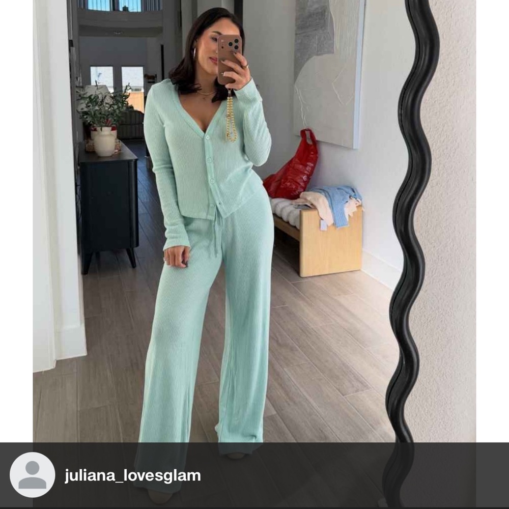 Auden Light Green Women's Pajama Set